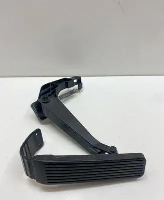 Mercedes-Benz SL R129 Accelerator throttle pedal A1293010001 A1293010382
