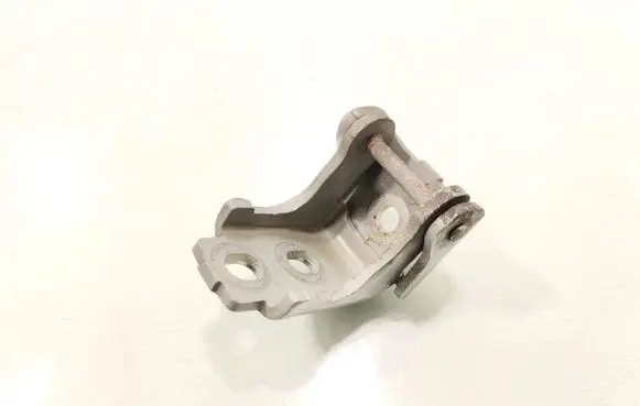 Renault Captur Rear door upper hinge 804200003RK