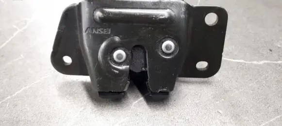 Mitsubishi Galant Tailgate/trunk/boot lock/catch/latch