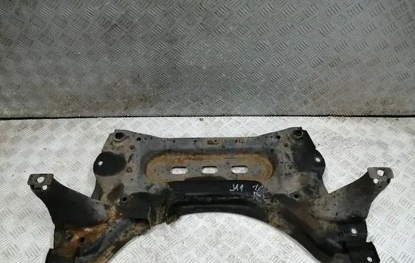 Nissan Qashqai Front subframe