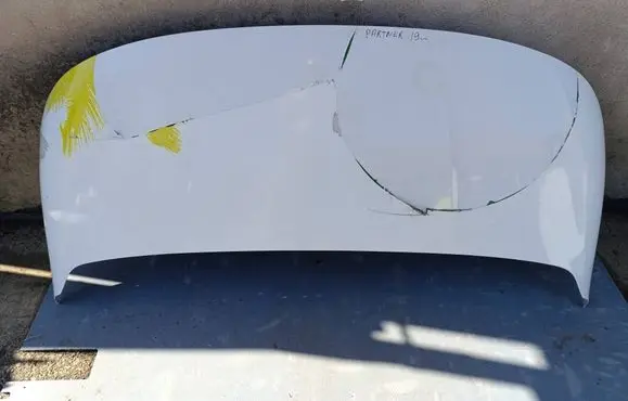 Peugeot Partner III Engine bonnet/hood