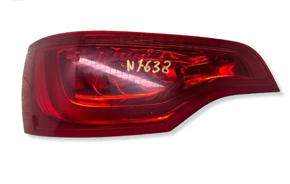 Audi Q7 4L Rear/tail lights 4L0945093F