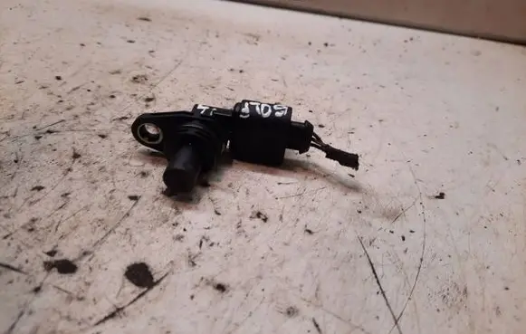 Volkswagen Golf V Camshaft position sensor 036907601D