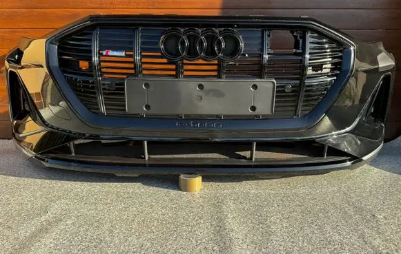 Audi e-tron Front bumper 4K0.807.914