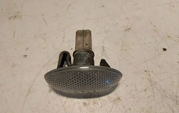 Citroen C5 Front fender indicator light 3311