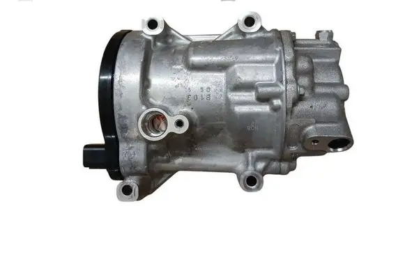 Toyota Yaris Cross Air conditioning (A/C) compressor (pump) 0424000741 30446