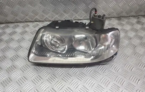 Audi A3 S3 8L Headlight/headlamp 4B0941471