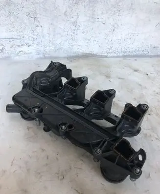 Rocker cam cover