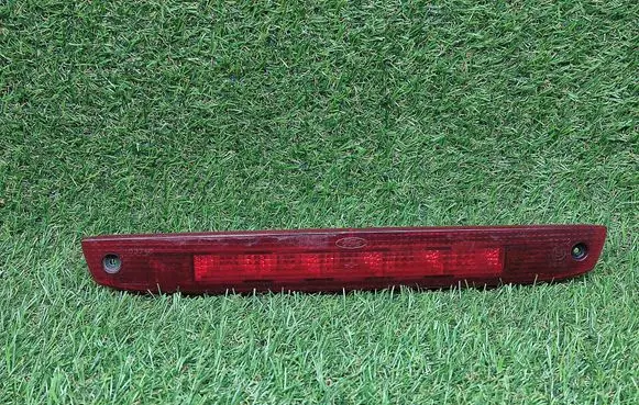 Ford Focus Third/center stoplight VP4M5X13A613A