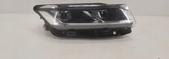 Volkswagen Touareg III Headlight/headlamp 761941036B