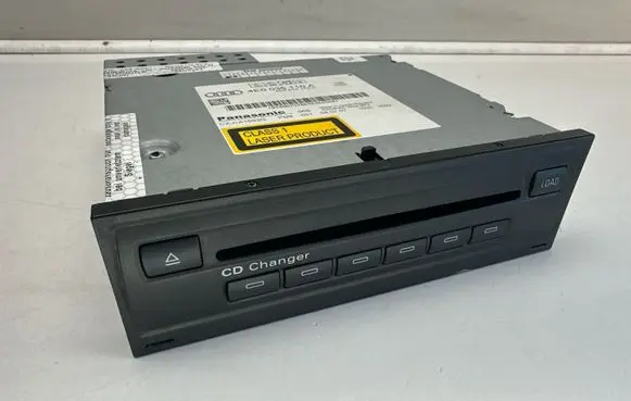 Audi A6 S6 C6 4F CD/DVD changer 4E0035110A