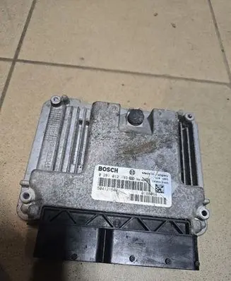 Iveco Daily 30.8 - 9 Engine control unit/module 0281012193 504121602