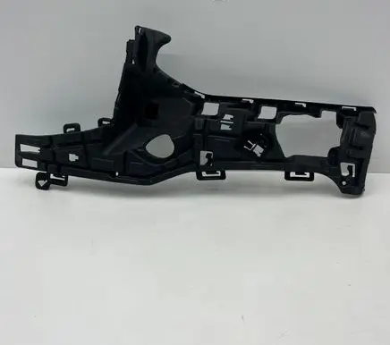 Volvo S90, V90 Front bumper mounting bracket 31383237