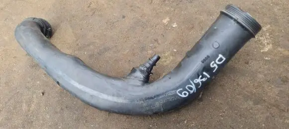 Volvo V70 Intercooler hose/pipe 31261717