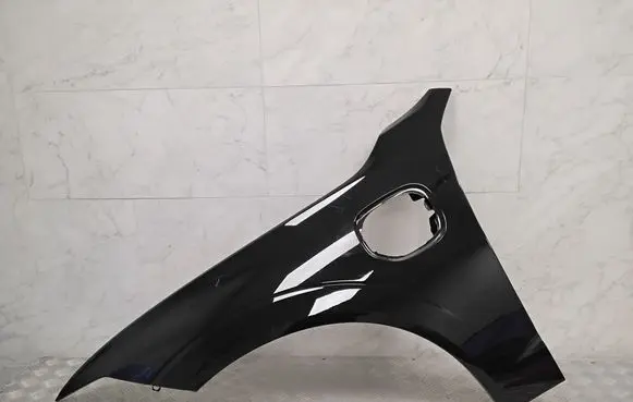 Volvo V60 Fender 