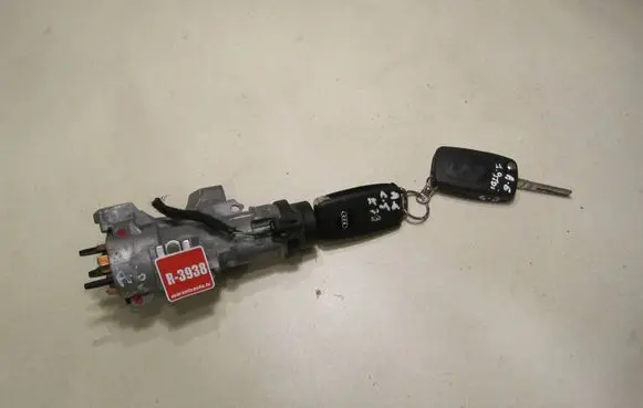 Audi A6 S6 C5 4B Ignition lock 4B0905851G