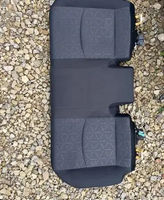 Toyota RAV 4 (XA50) Rear seat 