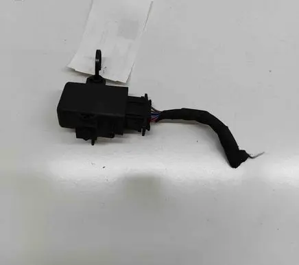 Volkswagen T-Cross Seat heating relay 2Q0959772