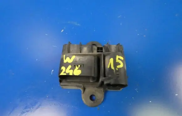 Mercedes-Benz B W246 W242 Glow plug pre-heat relay A6519008802 51299056A 1402000795492