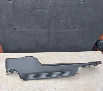 BMW 5 G30 G31 Other trunk/boot trim element 7387525