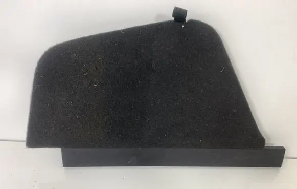 Toyota Avensis T270 Other trunk/boot trim element 5840805041