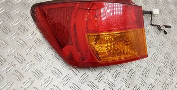 Lexus IS 220D-250-350 Rear/tail lights 