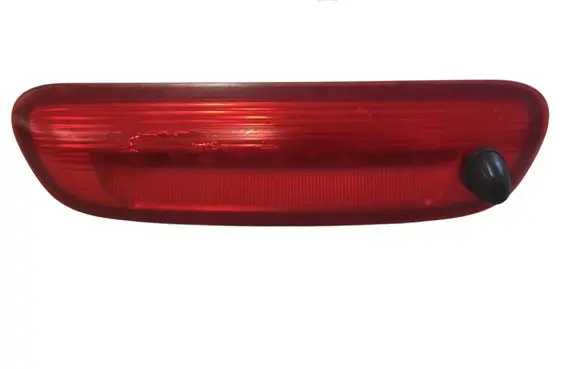 Hyundai Santa Fe Third/center stoplight 927502B000
