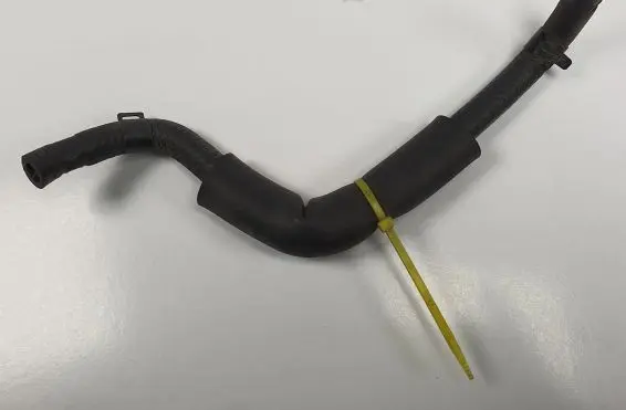 KIA Picanto Engine coolant pipe/hose 25469-02766