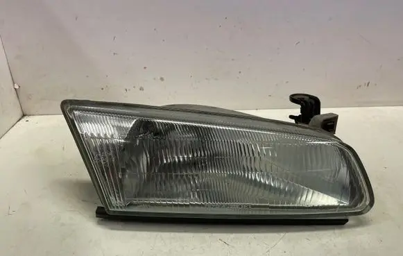 Toyota Camry Headlight/headlamp 11076448