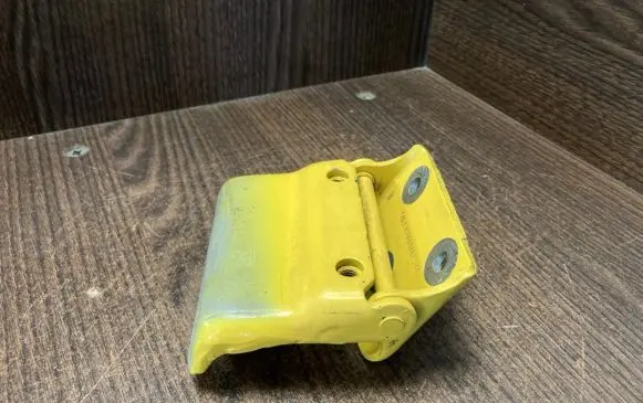 Mercedes-Benz Vito Viano W639 Tailgate/trunk/boot hinge 6397400037