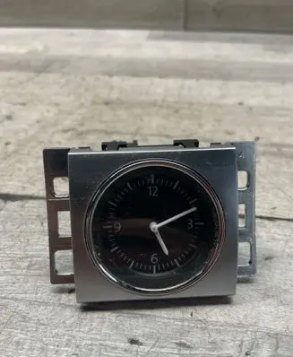 Volkswagen PASSAT B7 Clock 3AA919204A 12128 1948058