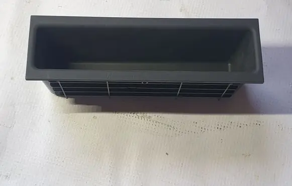 Mercedes-Benz E W211 Dashboard storage box/compartment A2116830091