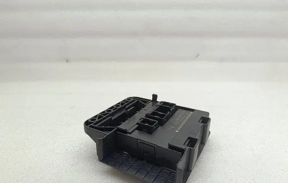Volkswagen Golf V Comfort/convenience module 1K0959433BT S02047H020