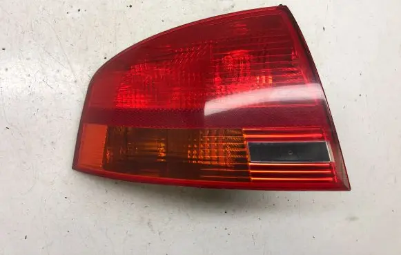 Audi A4 S4 B7 8E 8H Rear/tail lights 8E5945095