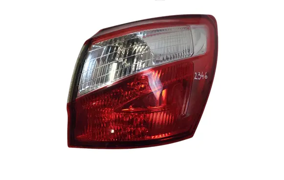 Nissan Qashqai Rear/tail lights