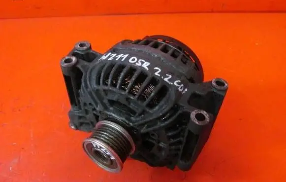 Mercedes-Benz E W211 Generator/alternator A0131540002 0124625014