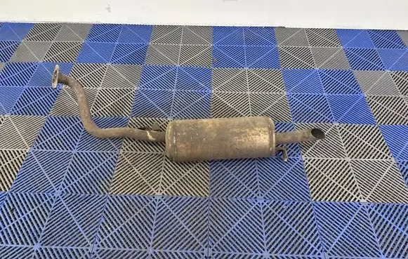 Toyota Prius+ (ZVW40) Muffler/silencer 13715