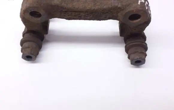 Volkswagen Polo Brake caliper pad carrier rear 