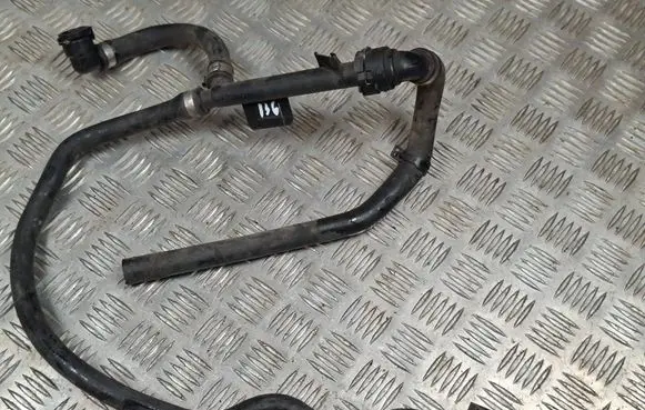 BMW X5 E70 Engine coolant pipe/hose 7576381 7576280
