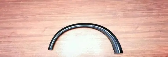 Volvo XC90 Front arch trim 30779577
