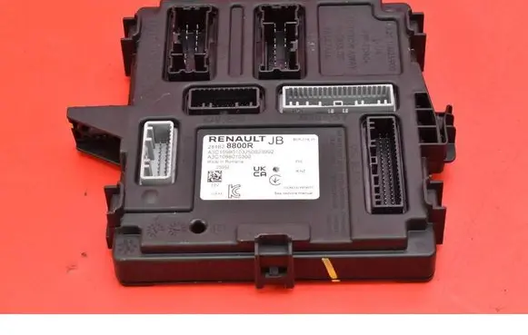 Dacia Sandero Engine control unit/module ECU 284B28800R