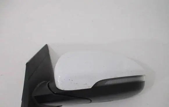 Hyundai Tucson TL Front door electric wing mirror 8PIN
