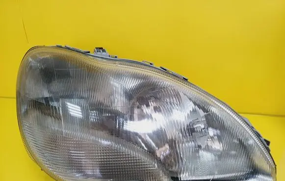 Mercedes-Benz S W220 Headlight/headlamp A2208200861