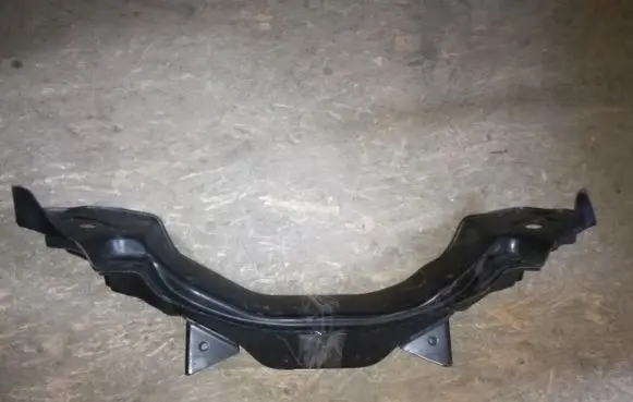 Mercedes-Benz E W123 Front subframe 1236201586