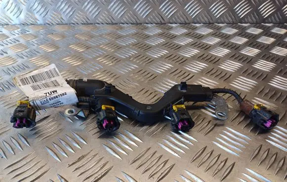 Opel Insignia A Fuel injector wires 55567592