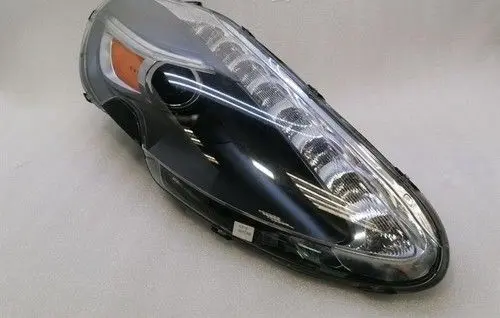 Aston Martin Vanquish V12 Headlight/headlamp FD3313W029CB