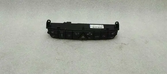 Mercedes-Benz ML W164 A set of switches A1648700358