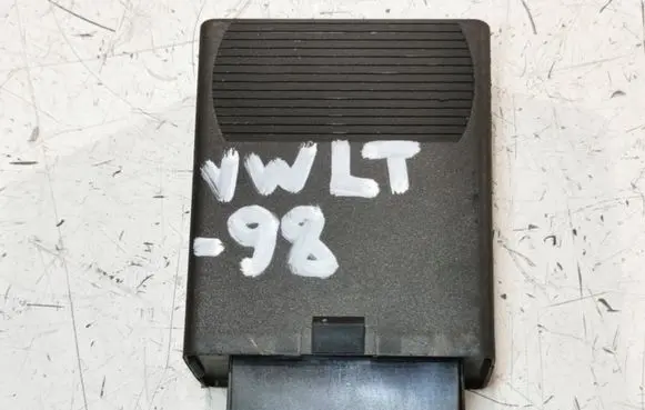Coolant fan relay