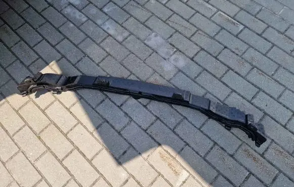 Front bumper foam support bar