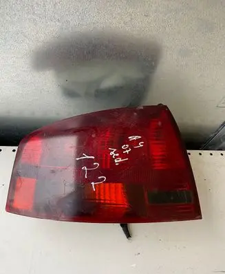 Audi A4 S4 B6 8E 8H Rear/tail lights 965037